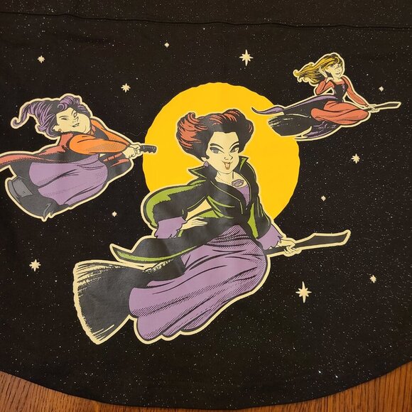 2023 Disney Parks Hocus Pocus Villain Spelltacular Halloween Spirit Jersey XS - Picture 10 of 13